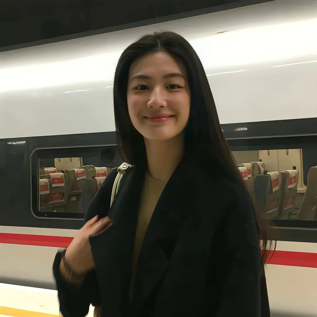 桃花映江山